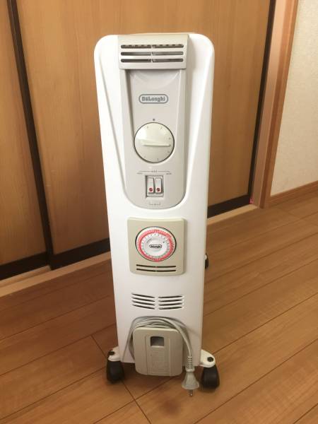 ◇Delonghi デロンギ オイルヒーター 10畳 091521TEC 放熱板数 【公式