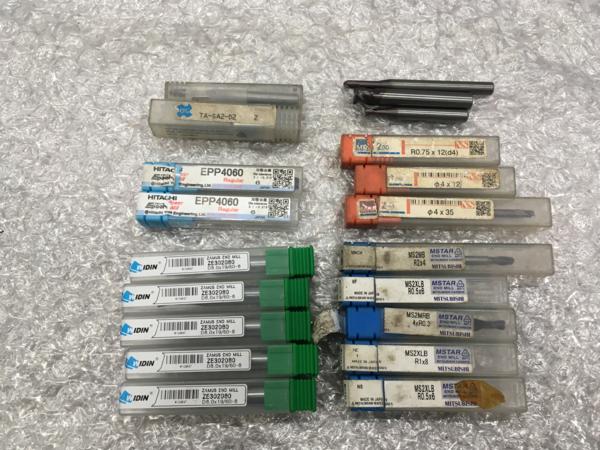 □美品多数 三菱・OSG他 コーティングエンドミル1山 Z042679A6-3