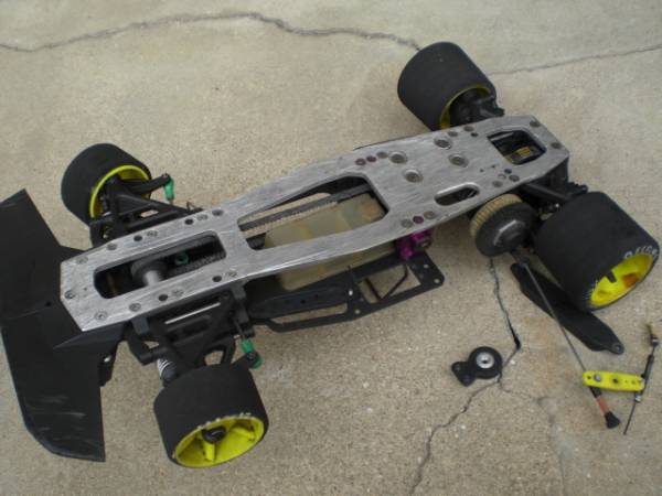 1⁄8 Serpent RC Yahoo サーパント・エクセル1⁄8エンジンカークラッチ類