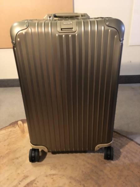 リモワ RIMOWA TOPAS トパーズ TITANIUM E-Tag チタニウム 電子タグ