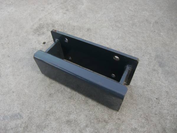 クボタ　ＧＴバンパー　取付金具