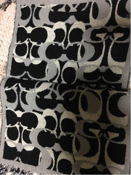 ★COACHコーチシグチャー柄マフラー