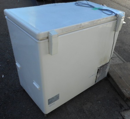 サンヨー 冷凍 ストッカー 冷凍庫 SCR-SK231 W100D63H90cm 231L(冷凍庫