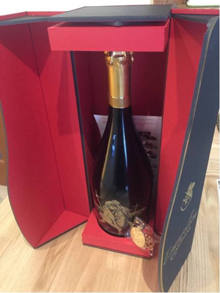 エヴァ シャンパン 【ヱヴァンゲリオン非売品】彫刻瓶.化粧箱付_1