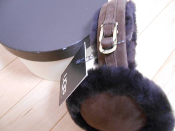 新品 UGGアグ イヤーマフ 耳当て チョコレート色