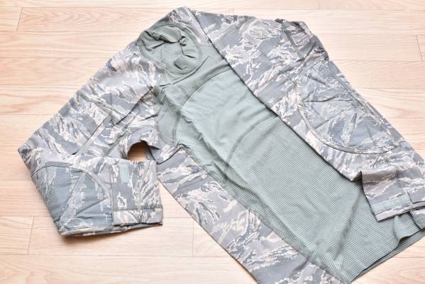 空軍JTAC! MASSIF ABU コンバットシャツ Sサイズ　CRYE PARACLETE
