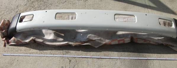 未使用4Tフロントバンパー旧車トラックいすゞ純正？旧車_2