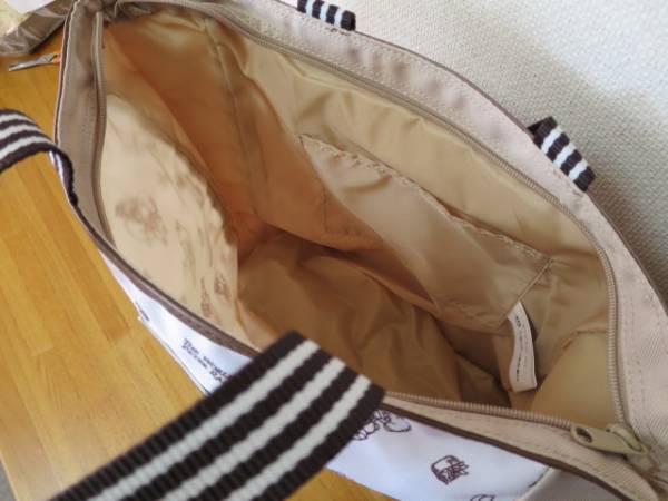 ピーターラビット★オリジナル・ファスナー付きトートバック新品_2