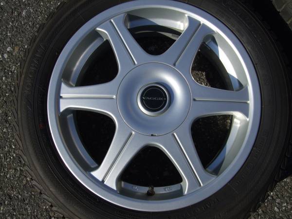 中古スタッドレスセット 175/60R16 ラクティス・イグニス等 2024年製 