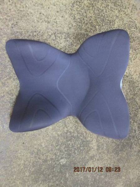 K211 MTG ボディメイクシート Style ブラウン 骨盤矯正です