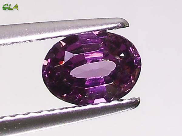 【GLA】稀な色目スリランカ産天然パイロープガーネット0.80ct