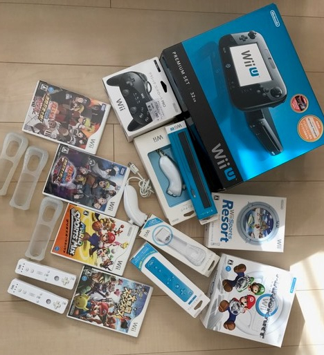 【中古品】　wii-U　プレミアムセット　３２ＧＢ　その他～☆彡