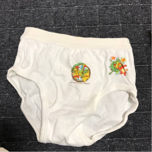 ポケモンブリーフ2枚 1 115 124cm 売買されたオークション情報 Yahooの商品情報をアーカイブ公開 オークファン Aucfan Com