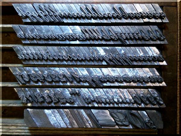 24pt Palace Script 筆記体 小文字 メタルスタンプ ヌメ革刻印