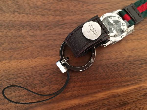 Gucci ネックストラップ