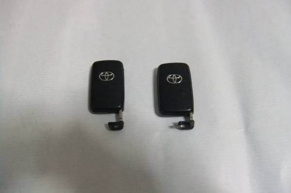 30プリウス 純正スマートキー 2個 スマートキー トヨタ純正 トヨタ