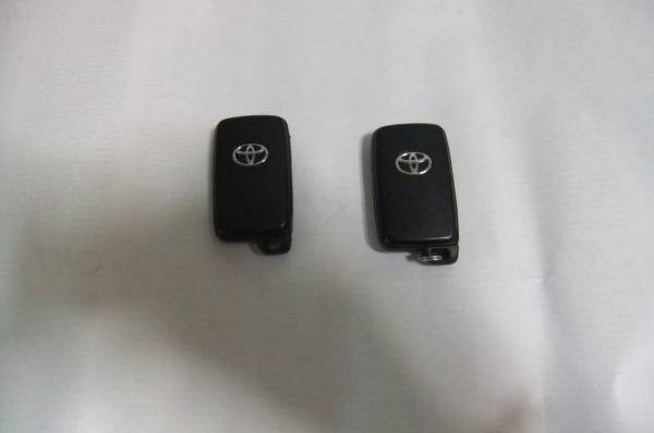 30プリウス 純正スマートキー 2個 スマートキー トヨタ純正 トヨタ