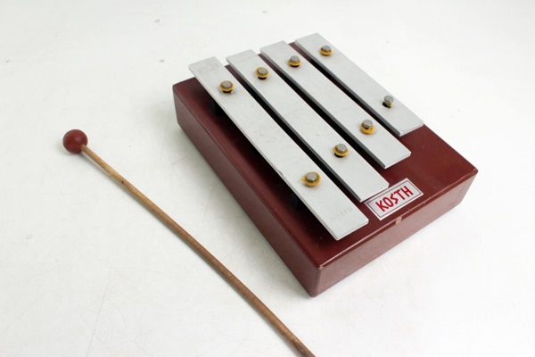 TB526古い学校の呼び出しチャイム 4音◇鉄琴/アナウンス/放送室/幼稚園/鉄琴/昭和レトロ/古道具/タグボート