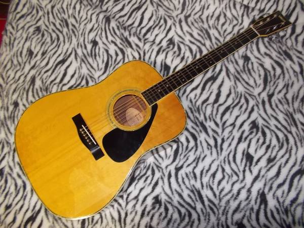 YAMAHA FG-400D 極美品 アコギ エゾ松 単板 ギター 日本製 ヤマハ