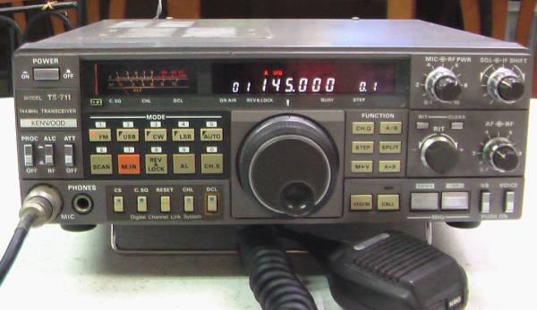 ■KENWOOD TS-711 144MHzオールモード無線機