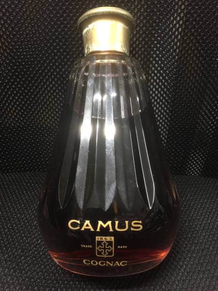 古酒 カミュ コニャック バカラボトル 未開栓 CAMUS COGNAC BACCARAT