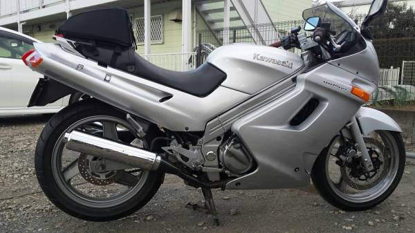 カワサキ（KAWASAKI）2003年 ZZR250のカタログ情報 格安 ZZR250 ZZ