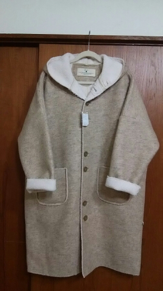 ドラッグストアーズ fu-ai Fサイズ タグつき新品。定価29000円品