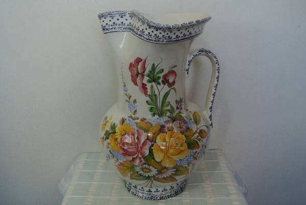 アンティーク　イタリア（Bassano） 花の装飾付き陶器製　大きなスーピエール Bassano vase Etsy 日本 mmm's by フラワーポットの通販 BASSANO