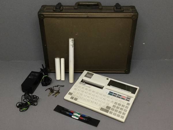 貴重 SHARP PC-2500S 旧型PC□現状品 ポケットコンピュータ ジャンク品