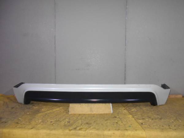 値下交渉OK　ZVW30　プリウス　リアバンパースポイラー