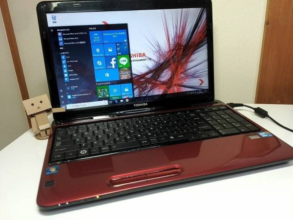 Win10☆東芝 dynabook EX/56MRD Core i3 新品SSD256GB メモリ4GB Office2010 かっこいい赤♪【3ヶ月返金保証付☆】