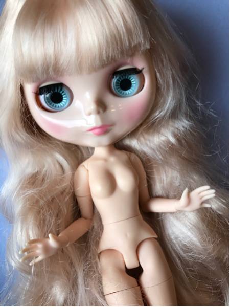 新品＊ネオブライス風ドール＊プラチナブロンドヘア＊ピュアニーモ風可動ボディ＊プチカスタム可能