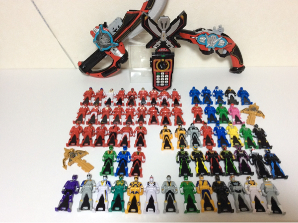 レンジャーキー 仮面ライダー オーズ スーパー 戦隊 ゴーカイジャー モバイレーツ サーベル ガン 動作確認 OK レンジャーキー 66個 変身 
