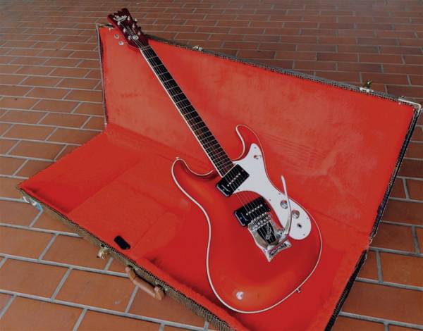 定価 686,880円！美品！mosrite USA V-64 REISSUE TYPE-1 CANDY RED