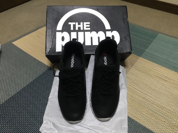 reebok pump 黒 black sneaker 26.5センチ 中古