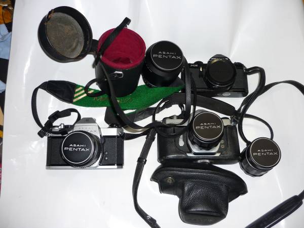 PENTAX 一眼レフカメラ レンズ3個付き　ジャンク！ Yahoo!オークション -「ジャンク」(ペンタックス) (デジタル一眼)の