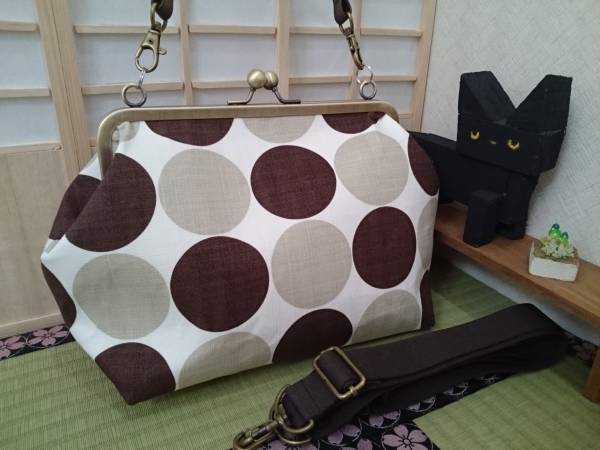 北欧 水玉 ドット 茶 がま口 3way ショルダーバッグ ハンドメイド 大人可愛い ブラウン ベージュ 和装 着物 斜めかけ 長財布 も入ります ♪