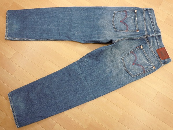 t93☆リーバイス709☆W32ルーズめジーンズ☆ユーズド加工デニムパンツ 
