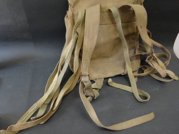 広吉堂】軍隊 旧日本軍 鞄 リュック 当時物 戦争