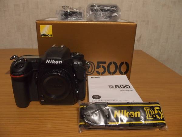 極美品｜ 美品 NIKON D500 Nikon D500｜ N070 Nikon Unveils the D500: