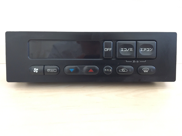 日産 F31 レパード アルティマターボ エアコンユニット ジャンク？ LEOPARD