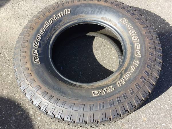 P265/75R16 BFgoodrich Rugged Trail T/A 1本のみ 2012年製 スペアに t-k(16インチ)｜売買され ...