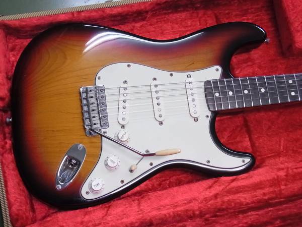 Fender custom shop Stratocaster 旧ロゴ FENDER CUSTOM SHOP 1962 STRATOCASTER 1992年製 初期CUSTOM SHOPロゴ