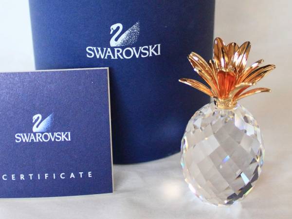 新品未使用】Swarovski【クリスタル パイナップル フィギュリン 置物