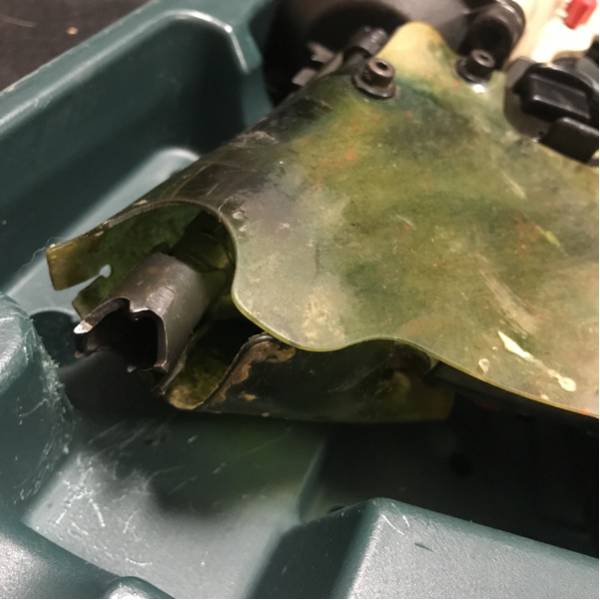 日立工機　90mmロール釘打機　NV90AB2_3