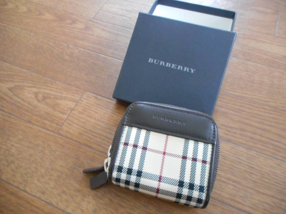 【中古】バーバリー　小銭入れ　超美品　箱あり