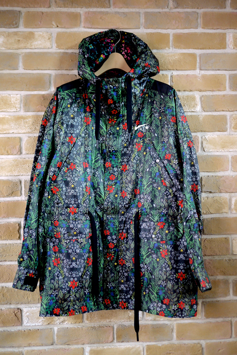 定価3.2万 即完売 Nike Lab x Riccardo Tisci FLORAL Jacket WOMENS US XL ナイキラボ リカルドティッシ コラボ ジャケット