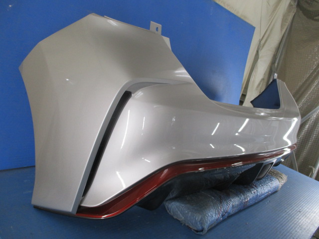 Ｅ１２　ノート　前期　ＮＩＳＭＯ　ニスモ　純正　Ｒバンパー　