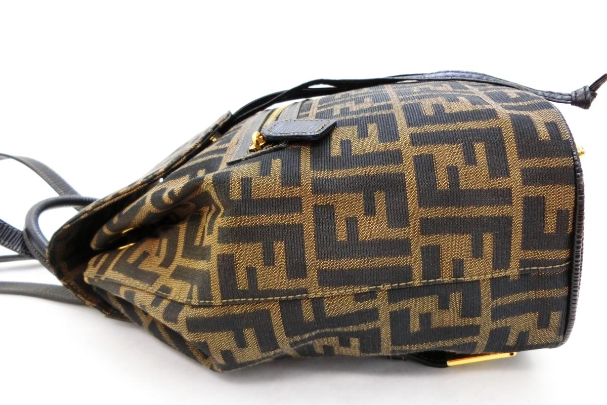 ◇Y7347 FENDI フェンディ ズッカ 柄 キャンバス レザー リュック 