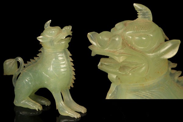 中国古玩 置物 彫刻 香炉 翡翠玉石 唐物 翡翠 唐木台付 中国美術 龍蓋